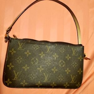 Gently used Louis Vuitton Monogram Clutch